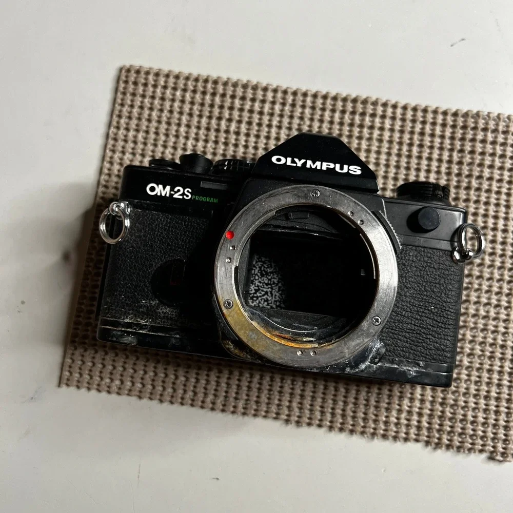 Olympus OM-2S Program 35mm SLR Film Camera Body Black For Parts Repair
